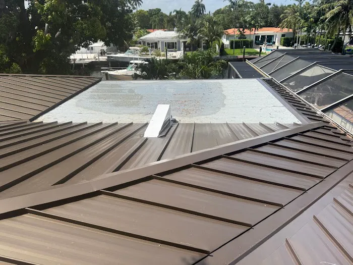 SRS Roofing Specialist Picture 1