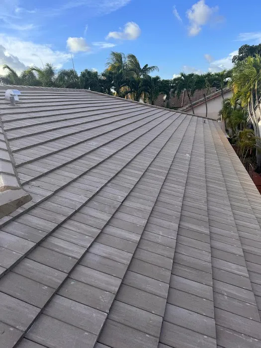 SRS Roofing Specialist Picture 5