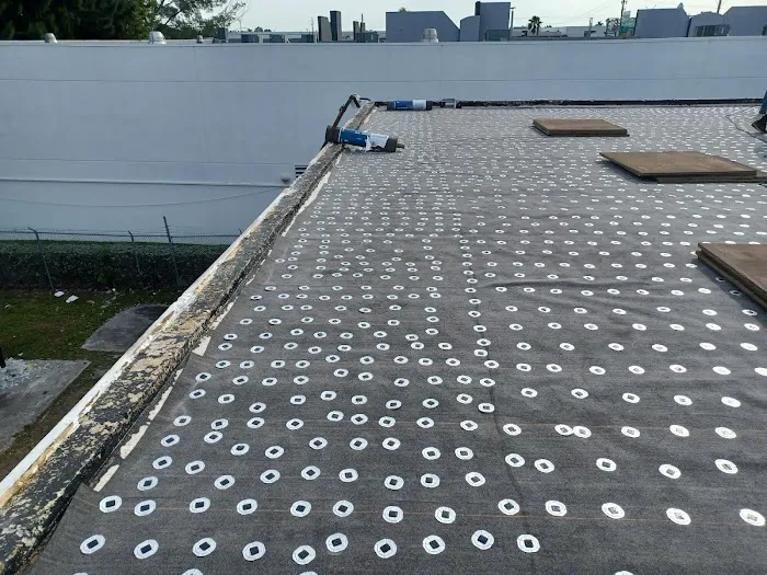 SRS Roofing Specialist Picture 4