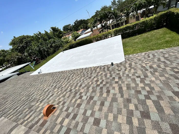 JEM Roofing Company Picture 1