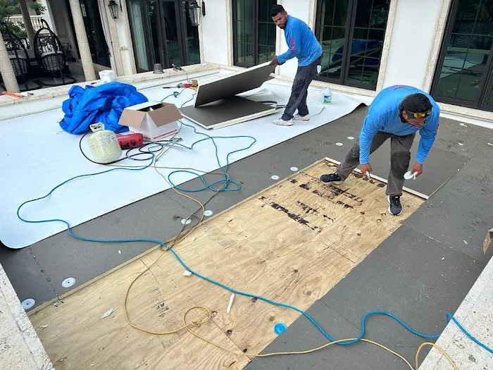 FANUBA ROOFING, LLC Picture 1