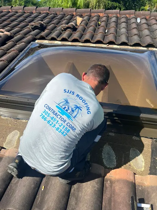 sjjsroofingcontractorscorp Picture 6