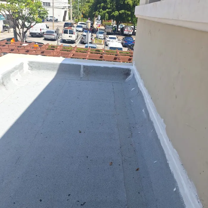 Top Florida Roofing Picture 2