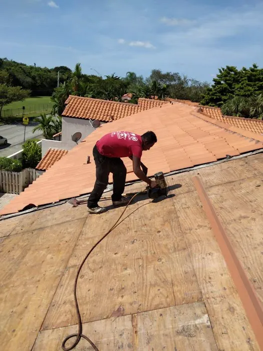 Arauz Roofing Inc Picture 9
