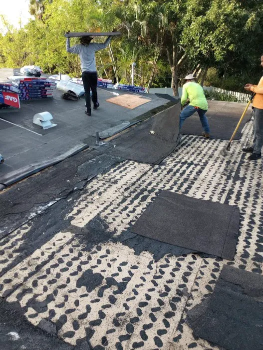 Tella Roofing LLC Picture 4