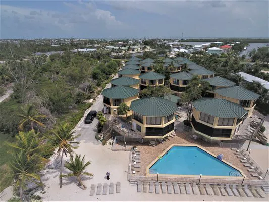 M Pierce Inc Picture 1