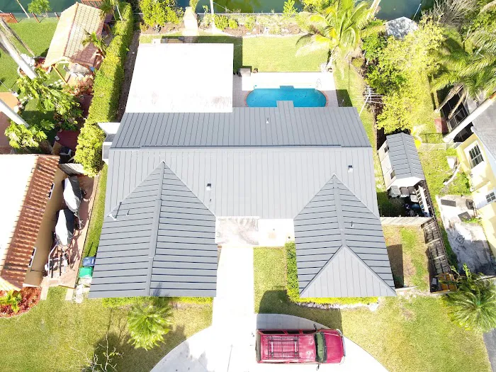 M Pierce Inc Picture 10