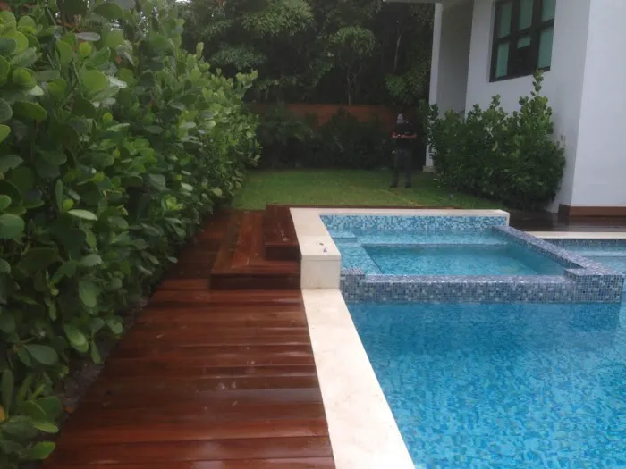 WHITE LION BUILDERS - Roofing & General Contractors Picture 1