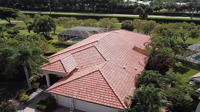 GOLD STAR Roofing of Florida Corp Picture 1