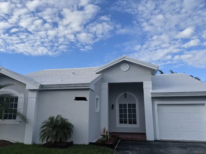 GOLD STAR Roofing of Florida Corp Picture 9