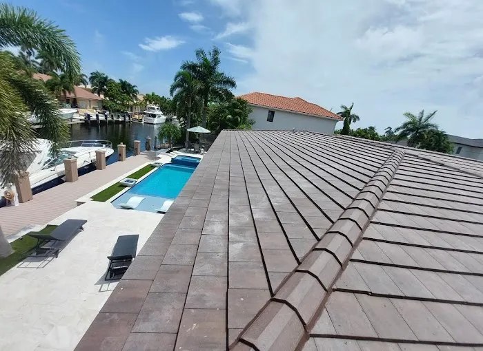 Royalty Roofing Miami LLC Picture 1