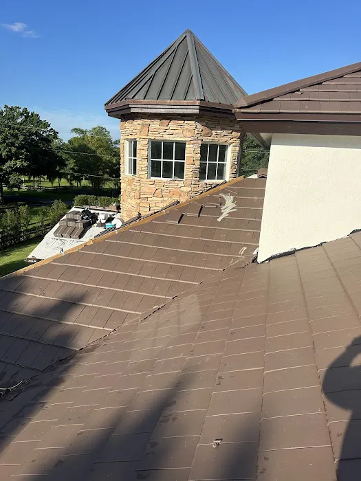 Royalty Roofing Miami LLC Picture 6