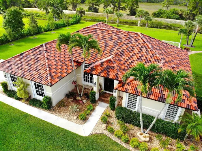 Lake Erie Roofing and Construction Picture 2