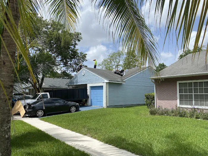 Guaranteed Roofing Solutions Co. Picture 3