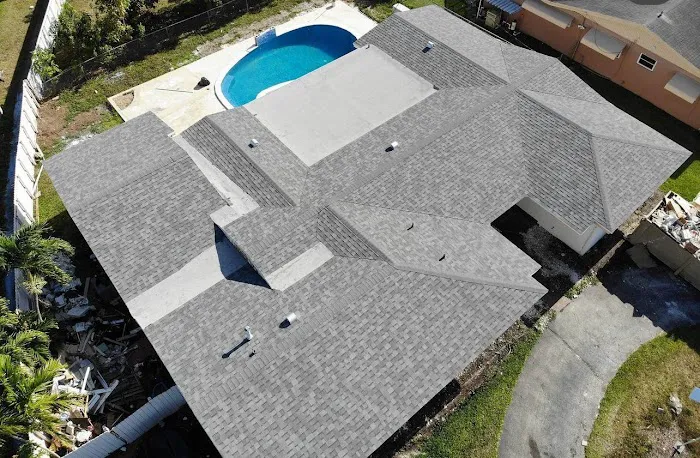 Superior Miami Roofing Pros Picture 2