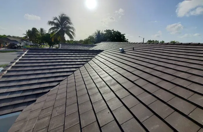 Superior Miami Roofing Pros Picture 5