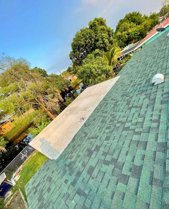 Superior Miami Roofing Pros Picture 10