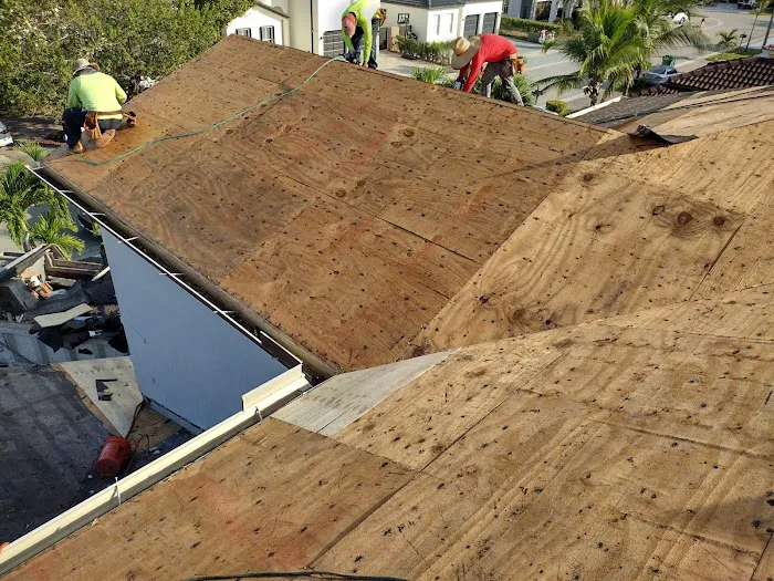 PRECIADO Y MOLINA BUILDERS Picture 3