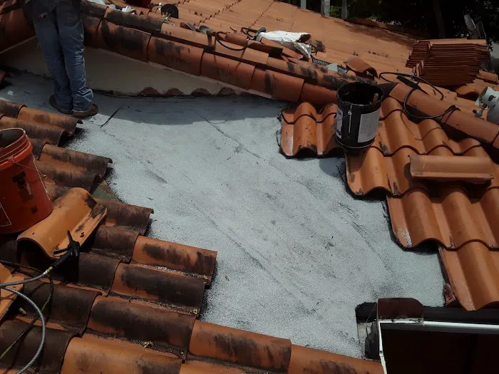 PRECIADO Y MOLINA BUILDERS Picture 2