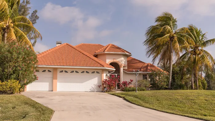 Academia Development Corp Picture 10