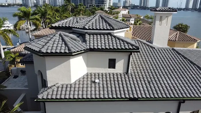 IKAAN Roofing Solutions Picture 1