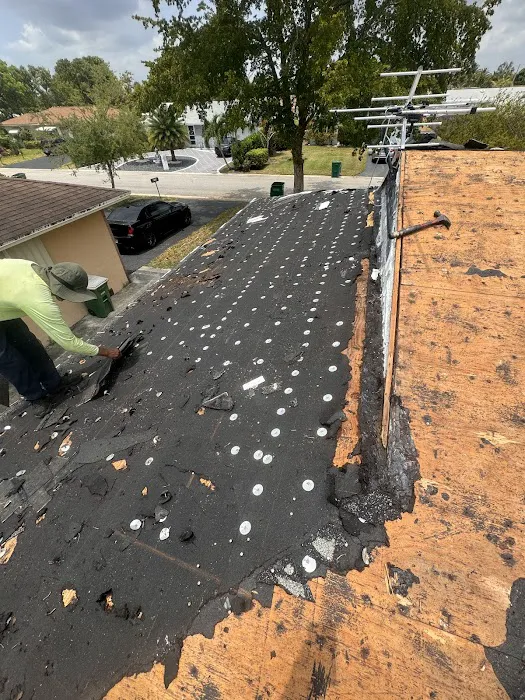 A 1 Pro Services Roofing Corporation Picture 1
