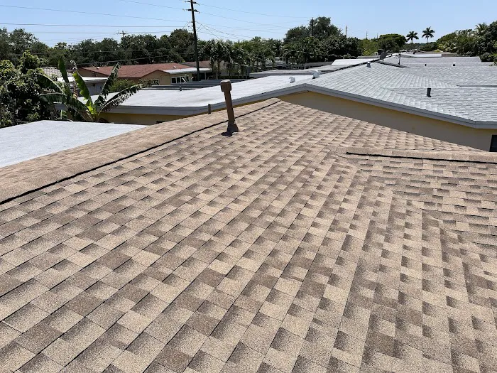 Earl W. Johnston Roofing Picture 3