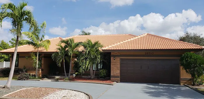 Rick's Roofing and Repairs Inc. Picture 7