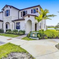 Marzo Roofing Miami ico