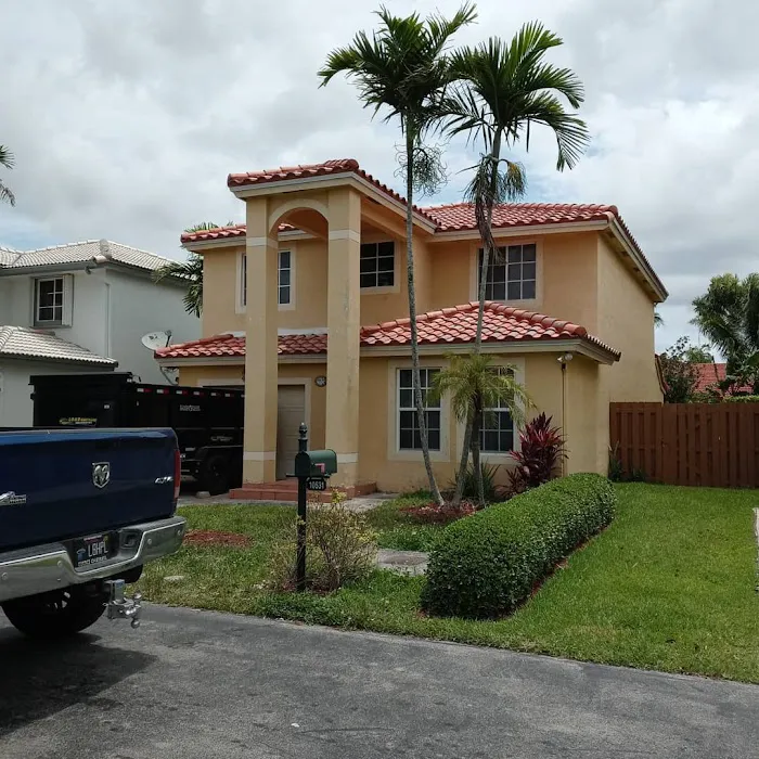 Top-Grade Roofing LLC. Picture 4