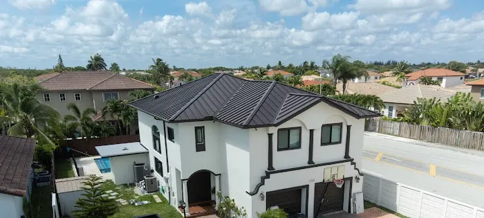 Vice Roofing & Construction Picture 1