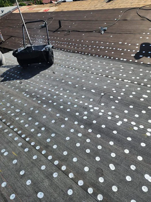 USA ROOFING AND CONSTRUCTION INC Picture 4