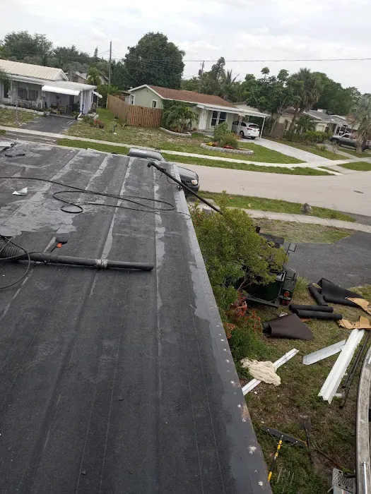 Thompson's Roofing Picture 4