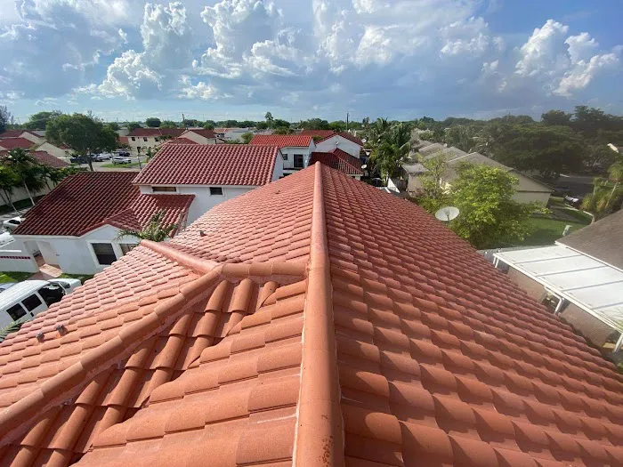 Wide Roofing & Construction Picture 5