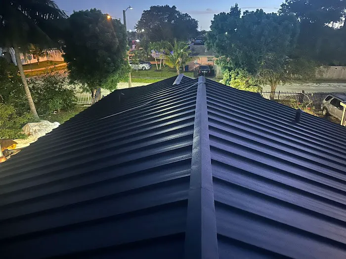 Wide Roofing & Construction Picture 8