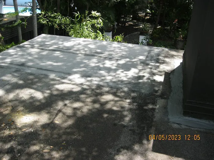 Universal Roofing, Inc. Picture 9