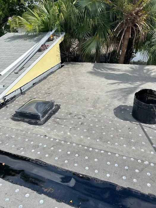 Universal Roofing, Inc. Picture 8