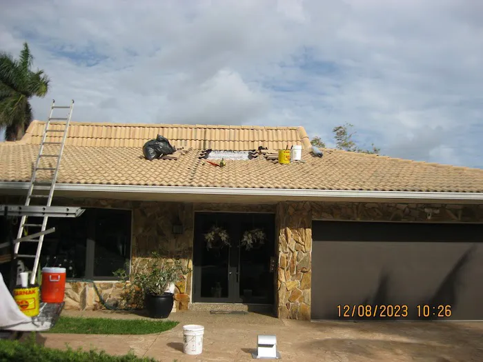 Universal Roofing, Inc. Picture 4