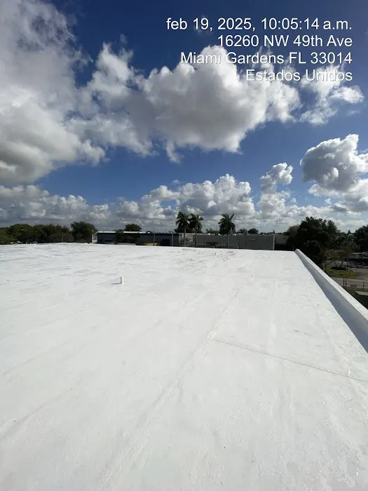 Caye Works Roofing Picture 2
