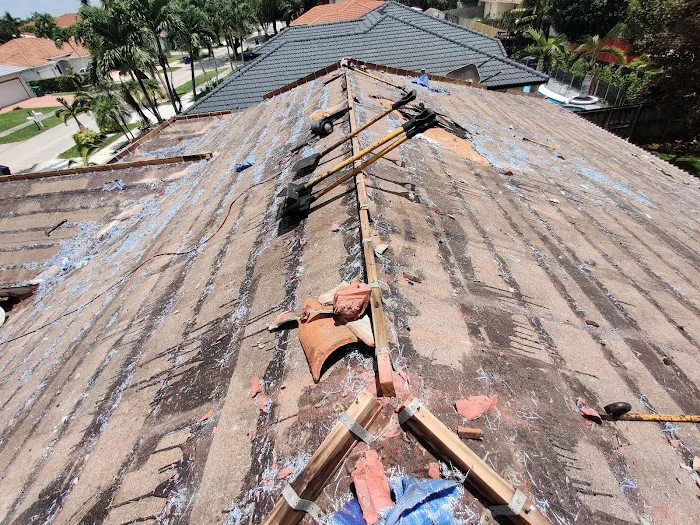 Pembroke Pines Roofing Pros Picture 5