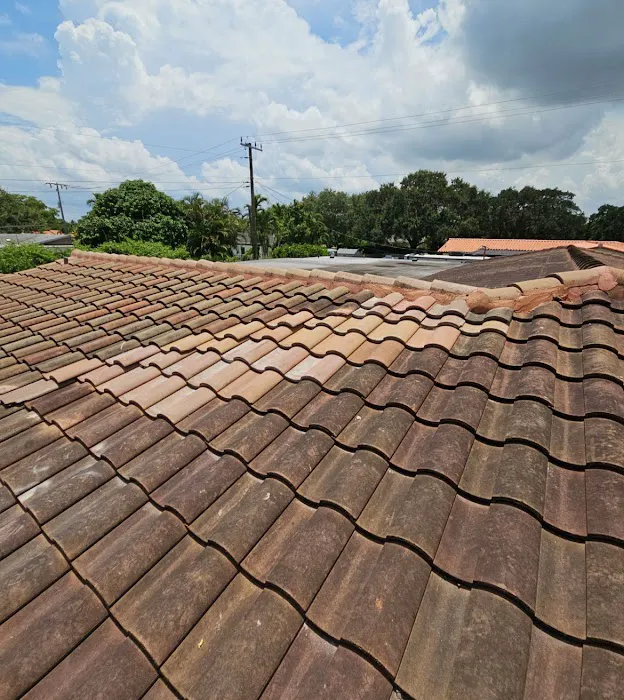 G&J Roofing corp of south florida Picture 1