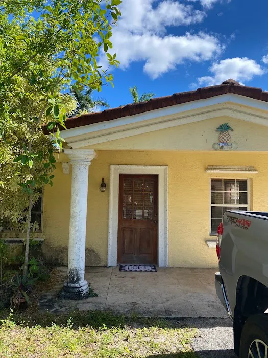 Bananas Group Inc Picture 9