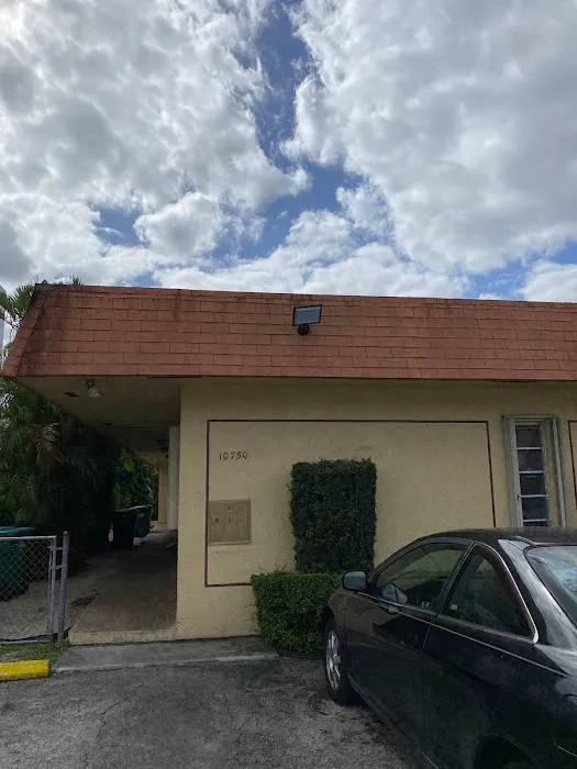 Bananas Group Inc Picture 8