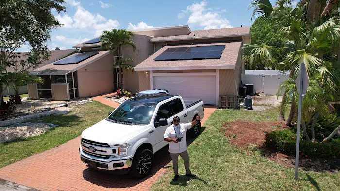 RI FLORIDA ROOFING LLC Picture 8