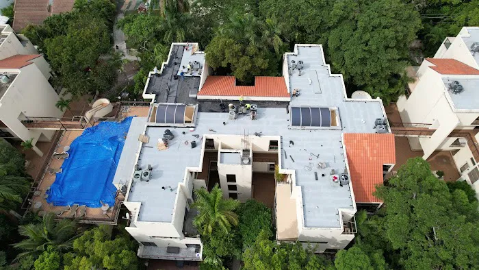 RI FLORIDA ROOFING LLC Picture 7