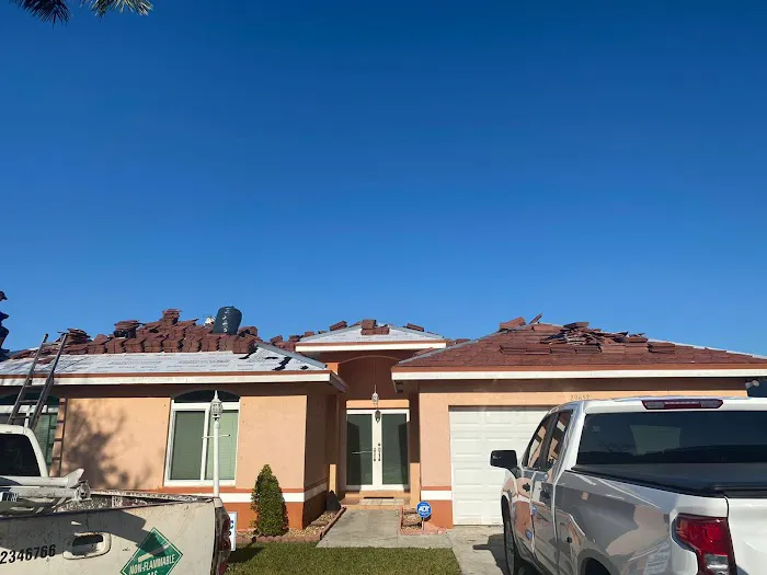 PAULA ROOFING LLC Picture 7