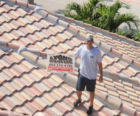 Lyons Roofing Inc