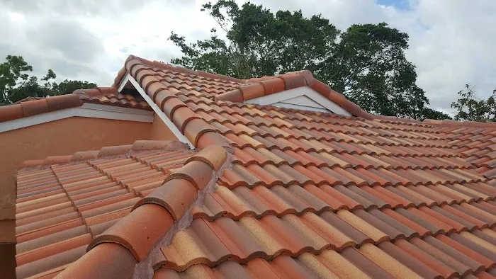 Thomas N. Thomas Roofing, Inc. Picture 5