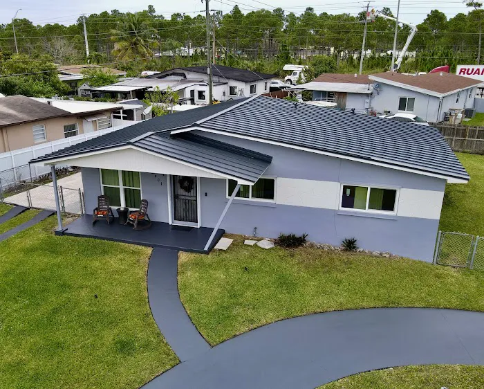 TJ PLATINUM ROOFING LLC Picture 1