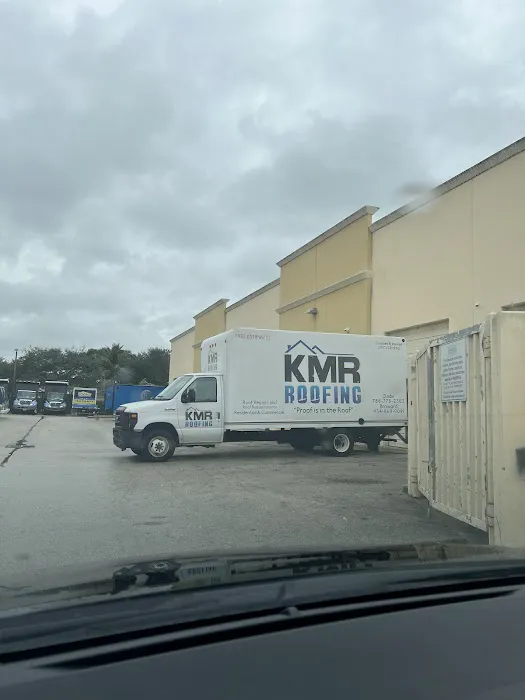 KMR Roofing Picture 1